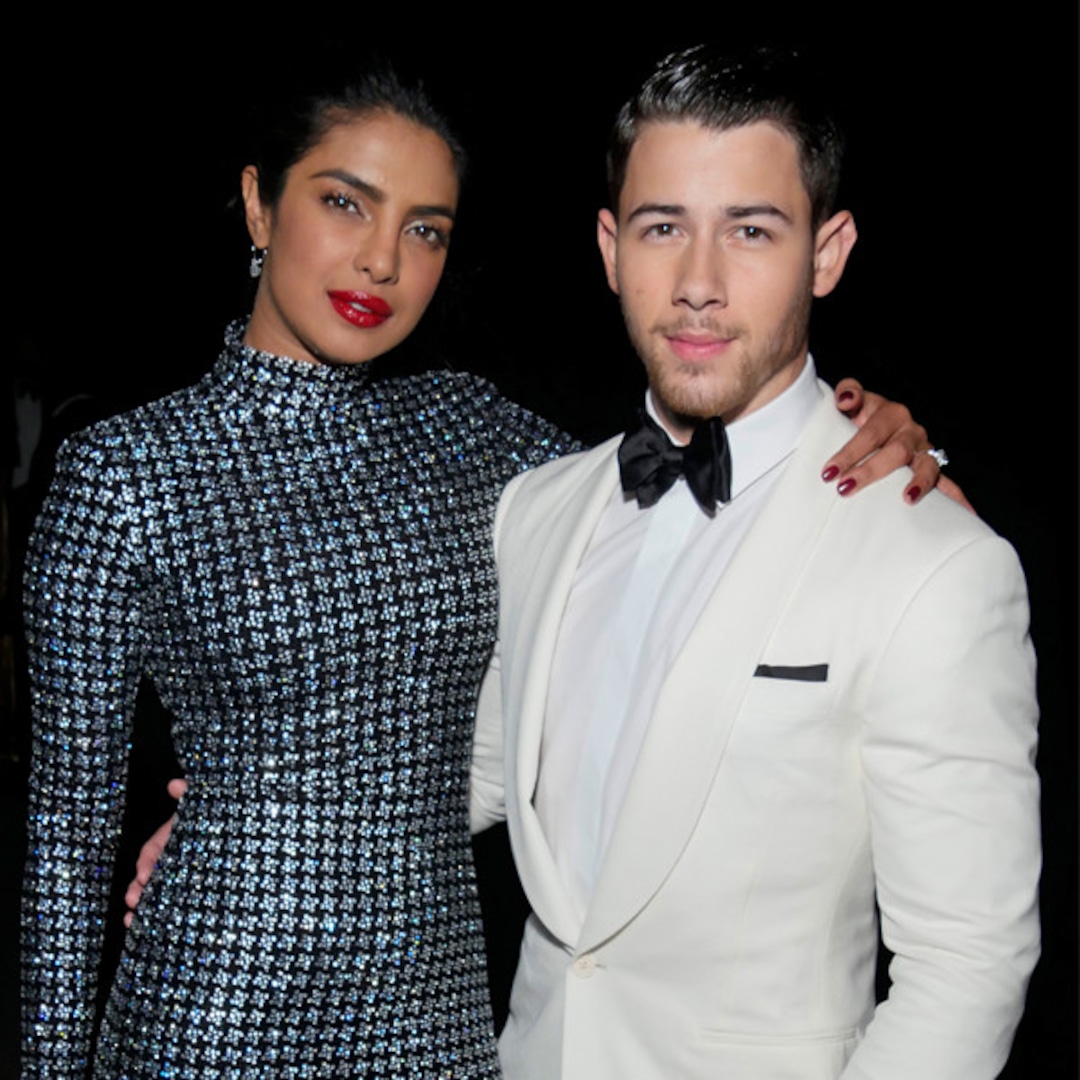 Photos from Nick Jonas & Priyanka Chopra: Romance Rewind - E! Online